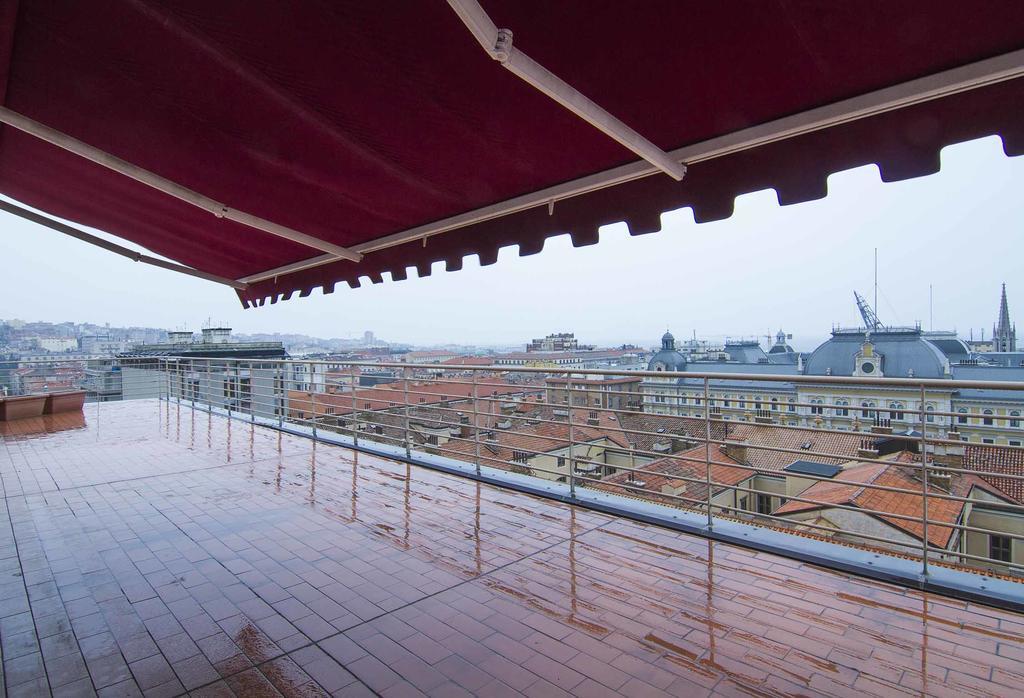 Residence Le Terrazze Триест Экстерьер фото