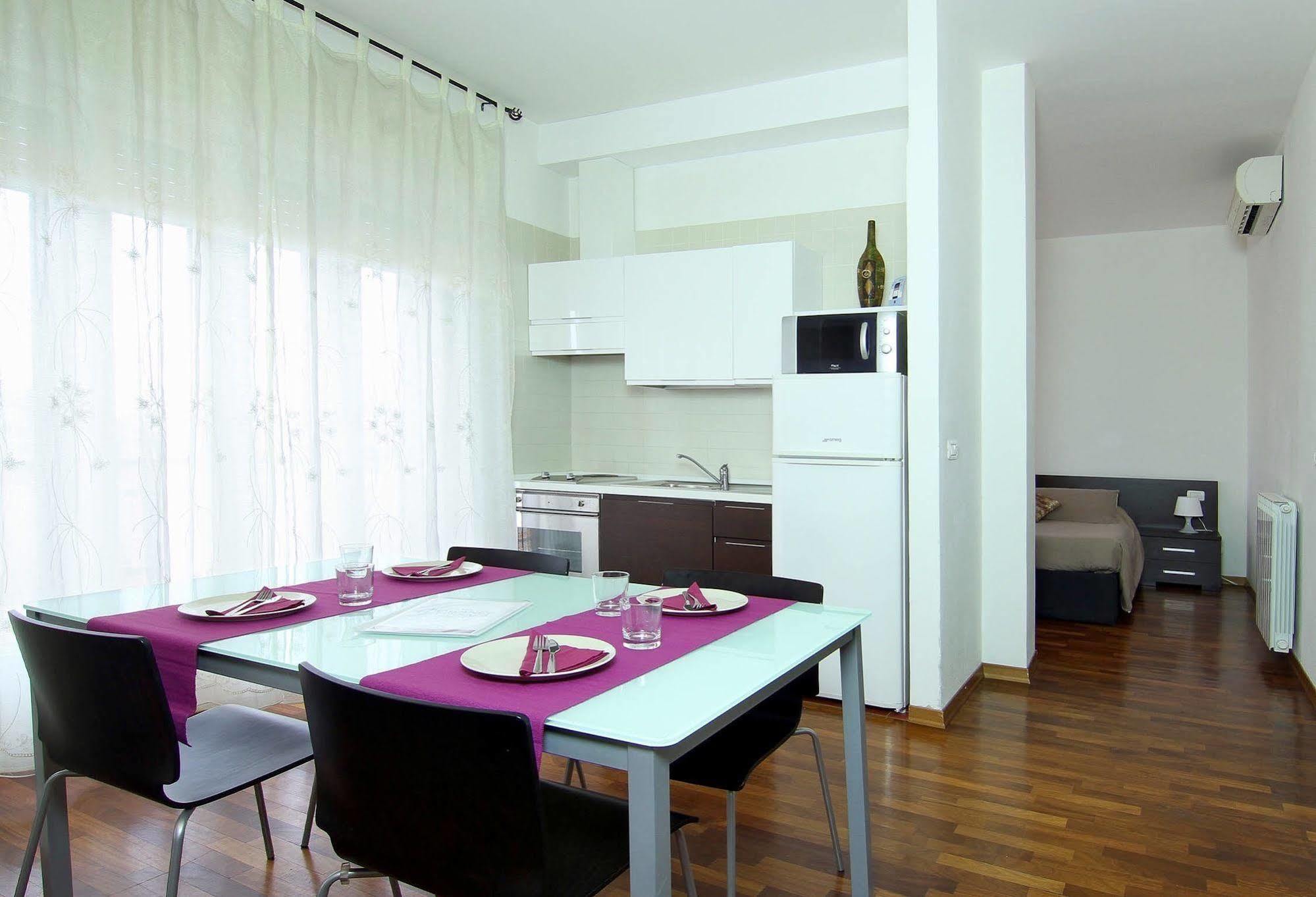 Residence Le Terrazze Триест Экстерьер фото